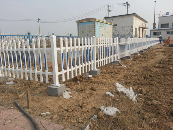 pvc社區(qū)圍欄應用案例
